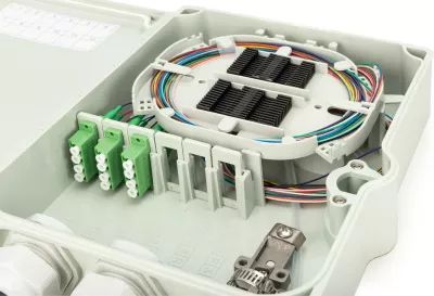 Kutia shpërndarëse fibër optike Digitus FTTH/FTTB, 12 fibra, LC/APC, e bardhë