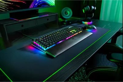Tastierë mekanike Razer BlackWidow V4, Green Switch, RGB, full-size, QWERTY, e zezë