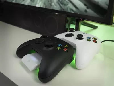 Karikues dual për kontrollera Xbox PDP Metavolt Ultra Slim, i bardhë