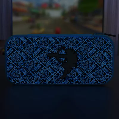 Çantë mbrojtëse PDP Deluxe Bag Glow in the Dark Link për Nintendo Switch/Switch Lite/Switch OLED, e zezë-blu