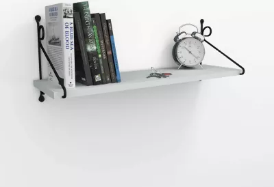 Raft muri Hanah Home, Seramoni, i bardhë