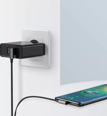 Kabllo USB-A në USB-C Ugreen 76210 1 m QC3.0 3A 90° gri