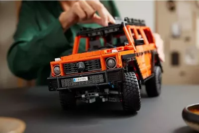 Set LEGO Technic Mercedes-Benz G 500