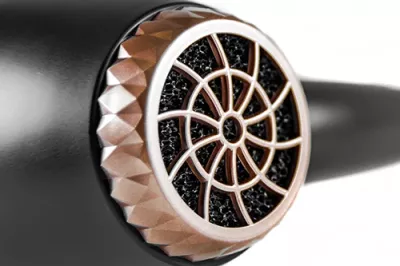 Tharëse flokësh, Adler AD 2244, 2000W, ION, 2 shpejtësi, 3 temperatura, funksion ajër i ftohtë, motor AC, difuzor dhe koncentrator, kabllo 3m, e zezë