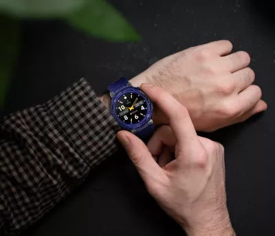 Smartwatch Moye Kronos Vibe 1.27\" LCD, Bluetooth thirrje, IP67, 5-7 ditë bateri, blu
