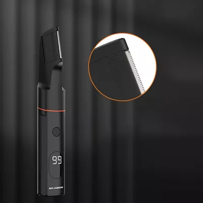 Makinë rroje multifunksionale MAXGROOM LK-881, IPX6, ekran LED, bateri 800 mAh, USB-C, set me maja zëvendësuese, e zezë