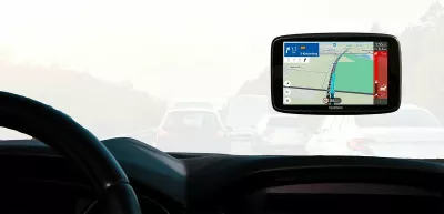 Navigacion TomTom GO, 32 GB, 7", i zi