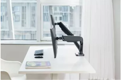 Mbajtëse tavoline për dy monitorë Techly ICA-LCD 462B, 17-32 inç, 9kg, e zezë