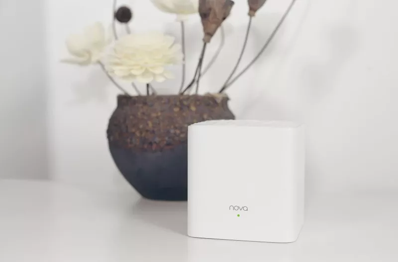 Router portativ Tenda Nova MW3, Dual-band (2.4 GHz / 5 GHz), Wi-Fi 5 (802.11ac), Bardhë
