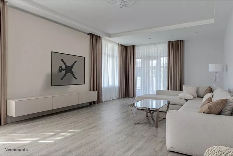 Mbajtës muri për TV Neomounts WL40-540BL14, full motion, 32-55 inç, VESA 400x400, e zezë
