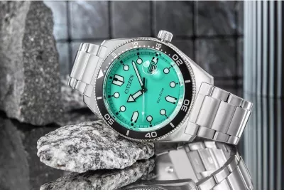 Orë dore për meshkuj CITIZEN Marine Sporty AW1760-81W, set me kuti