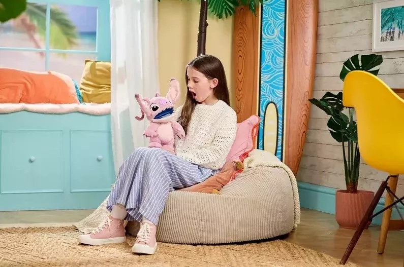 Kukull interaktive Wow Stuff Disney Real FX Chatty Angel, rozë