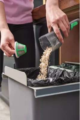 Fshesë dore BLACK+DECKER REVHV8C-QW, pa qese, e bardhë