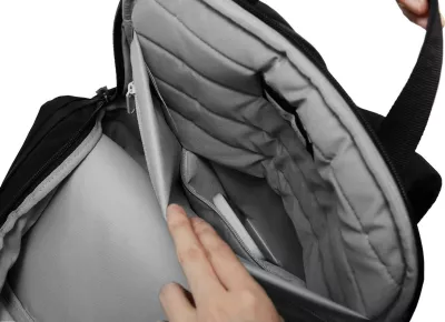 Çantë shpine XD DESIGN Bobby Soft Tote P706.3025, 15L, për laptop 16", kaltër e errët