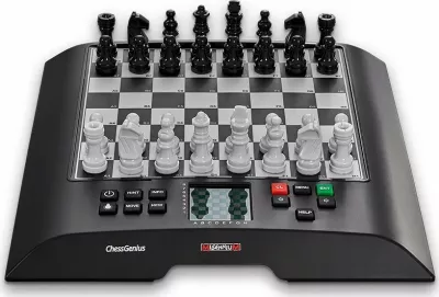Shah elektronik Millennium Chess Genius Pro M810, deri 2000 ELO, magnetik, tabelë 30 x 27.6 cm, i zi
