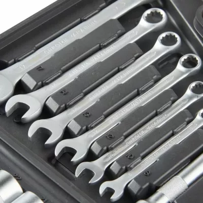 Set veglash VONHAUS 15/176, 104 copë, kasë me organizim, portokalli/zi