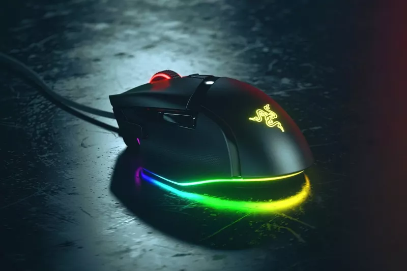 Maus Razer Basilisk V3, 26000 DPI, i zi 