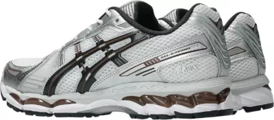 Atlete për meshkuj ASICS GEL-KAYANO 12.1 1203A759, kafe [Madhësia: 43.5]