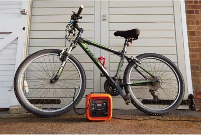 Kompresori i ajrit Black & Decker ASI400-XJ, 160 l/min