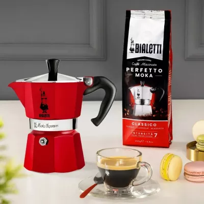 Moka Bialetti Moka Express Winter Wonderland, 3 filxhanë, 140 ml, Kuqe, Argjendtë
