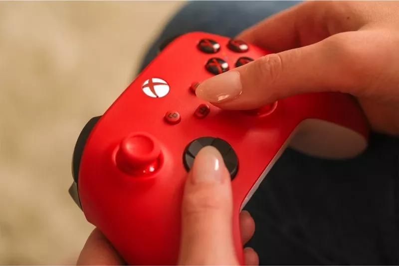 Gamepad Microsoft Xbox Wireless Controller QAU-00012, Bluetooth/USB, i kuq