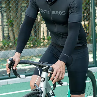 Mëngë sportive Rockbros XT9002BK për çiklizëm, set 2 copë, e zezë
