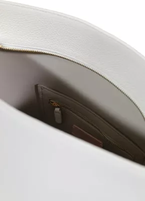 Çantë krahu për femra Coccinelle C-Me Lock E1 U4K 13 02 01, latte