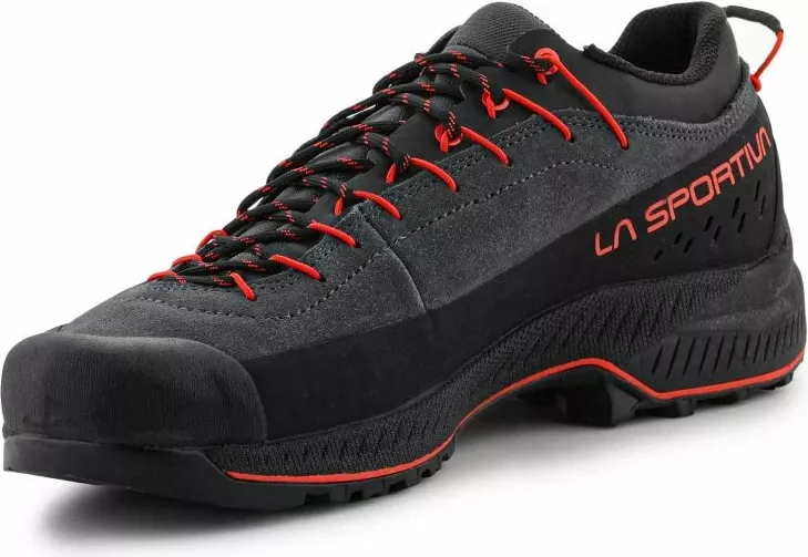 Atlete për meshkuj La Sportiva, të zeza