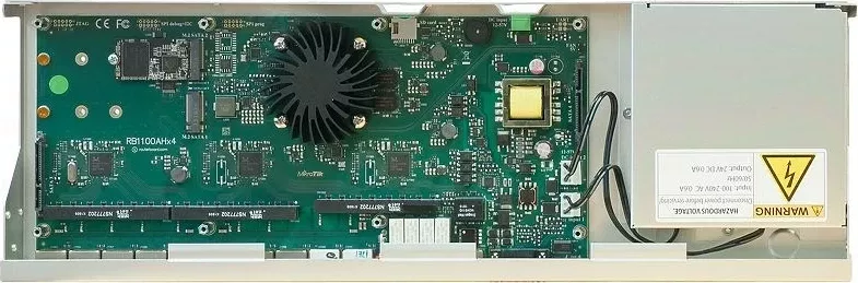 Kasë rrjeti MikroTik RB1100AHx4 Dude Edition, 4 bërthama, SSD, Argjend