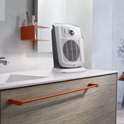 Ngrohës elektrik, DeLonghi HBC3032, 2200 W, 43 dB, i bardhë