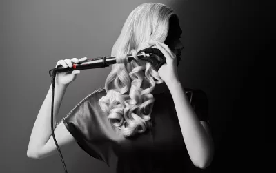 Makinë për kaçurrela, Rowenta, CF324LF0, fuçi konike, veshje Keratin & Glow me turmalinë, temperaturë 120–200°C, ngrohje 60 s, e zezë