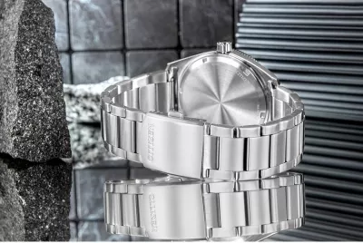 Orë dore për meshkuj CITIZEN Marine Sporty AW1760-81W, set me kuti