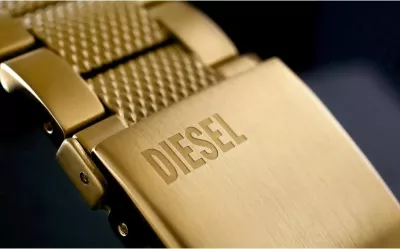 Orë dore për meshkuj DIESEL, të arta