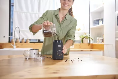 Mulli kafeje Black&Decker BXCG150E 150 W 60 g, e zezë