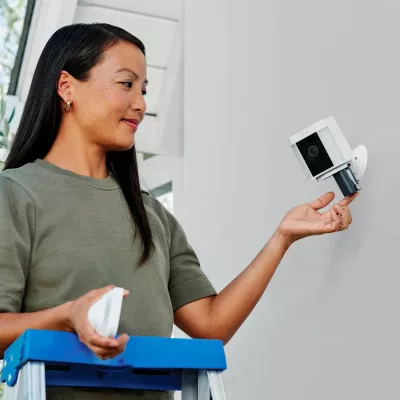 Kamerë sigurie IP Amazon Ring SLC Plus, wireless, bateri, e zezë