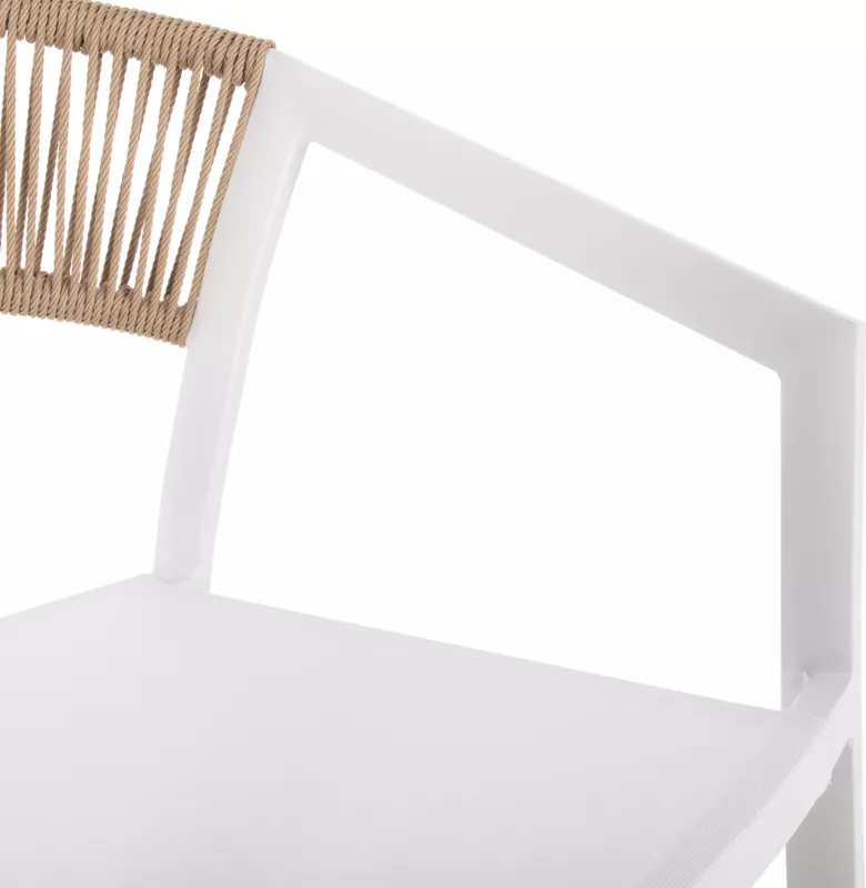 Karrige alumini FH5891.22, kornizë e bardhë dhe tekstil, mbështetëse ratan bezhë, 57x63x82H cm