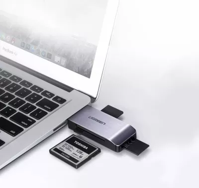 Lexues kartelash memorie UGREEN 50541, 4-në-1 USB 3.0 (SD/microSD/CF/MS), argjend