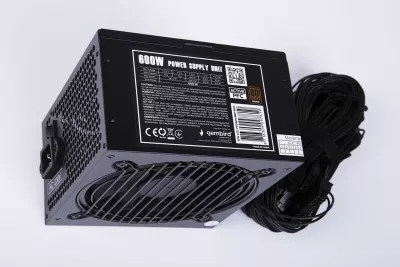 Kasë furnizimi Gembird CCC-PSU80P-BBP-600, 600 W, 80 PLUS Bronze, e zezë