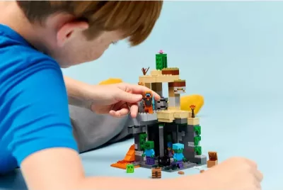 Lodra ndërtimi Lego Minecraft për fëmijë