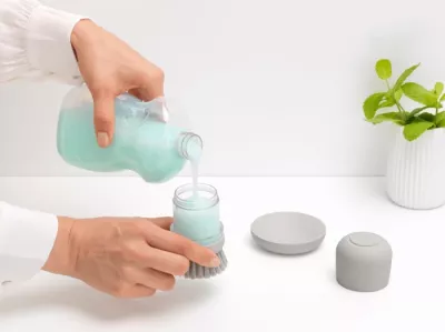 Furçë për enë me dozator sapuni Brabantia SinkSide 302824, 0.1 L, gri