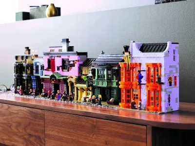 Set LEGO Harry Potter 75978 Diagon Alley, 5544 pjesë