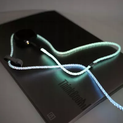 Kabllo USB-C në USB-C Fixed FIXDLED-CC-RA 1.2 m 60W PD me RGB, Multicolor, me shirit velcro + organizues vetëngjitës