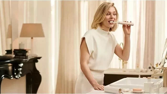 Koka brushë Philips Sonicare A3 Premium All-in-One HX9096/10, e bardhë