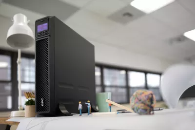 Smart-UPS APC 2200VA, Tower, 230V, 8x C13+2x C19, SmartSlot, Kohëzgjatje e zgjatur