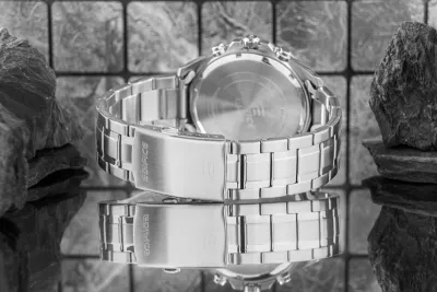 Orë dore për meshkuj Casio Edifice, argjendtë-blu
