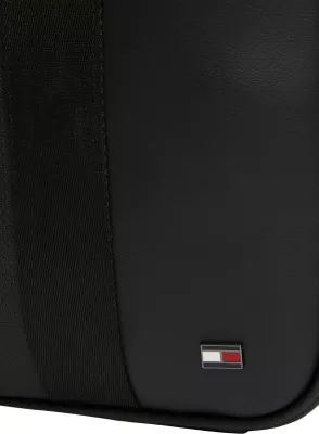 Çantë laptopi Tommy Hilfiger TH Foundation AM0AM14727 për meshkuj, e zezë